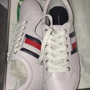 Tommy Hilfiger sneakers